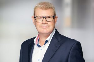 Im Interview spricht Frank Deckenbach über die Bedeutung von Frische, Nachhaltigkeit und Regionalität bei EDEKA Deckenbach in Obertshausen.