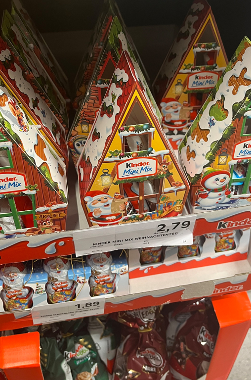 Weihnachtliche Süßigkeiten von kinder im Sortiment von EDEKA Deckenbach