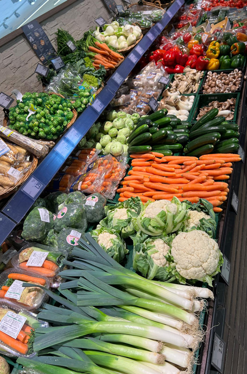 Die frühlingshafte Obst- und Gemüsevielfalt bei EDEKA Deckenbach