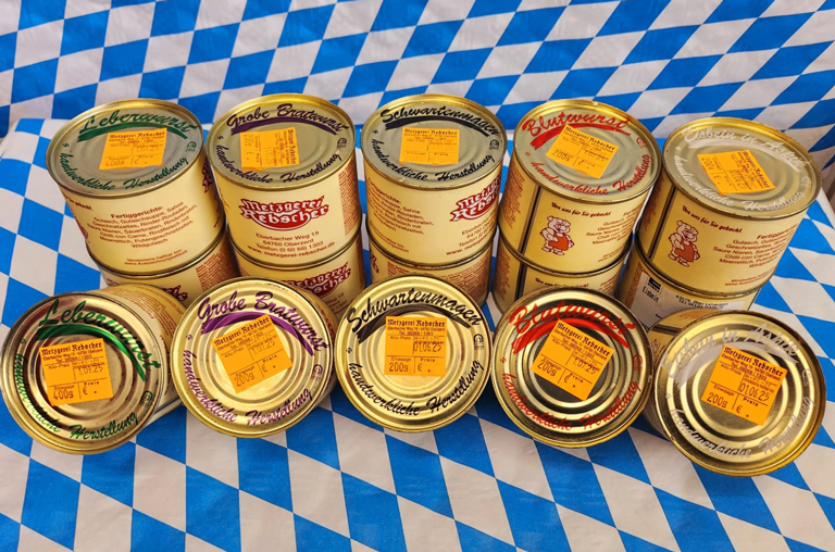 Spezialitäten in der Dose von der Metzgerei Rebscher