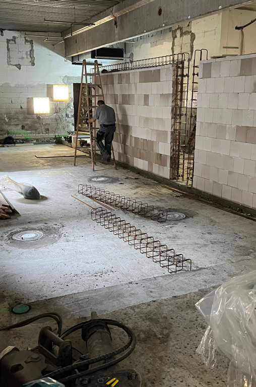 Fotoaufnahme von den Modernisierungsarbeiten im neuen EDEKA-Deckenbach-Markt