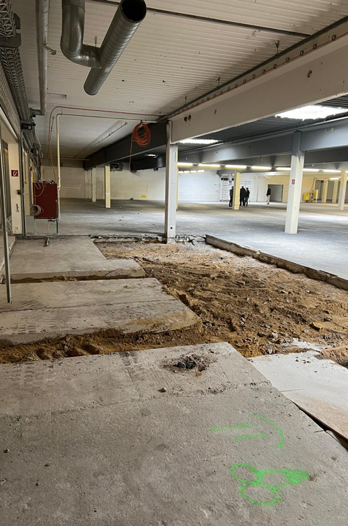 Fotoaufnahme von den Modernisierungsarbeiten im neuen EDEKA-Deckenbach-Markt