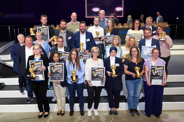 Siegerfoto mit den Gewinnern Goldener Apfel Premium