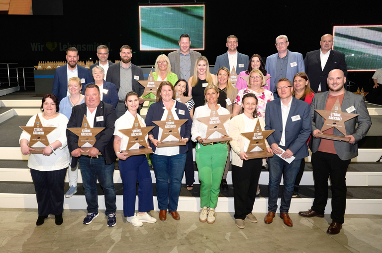 Siegerfoto mit den Gewinnern Sterne-Bäckerei