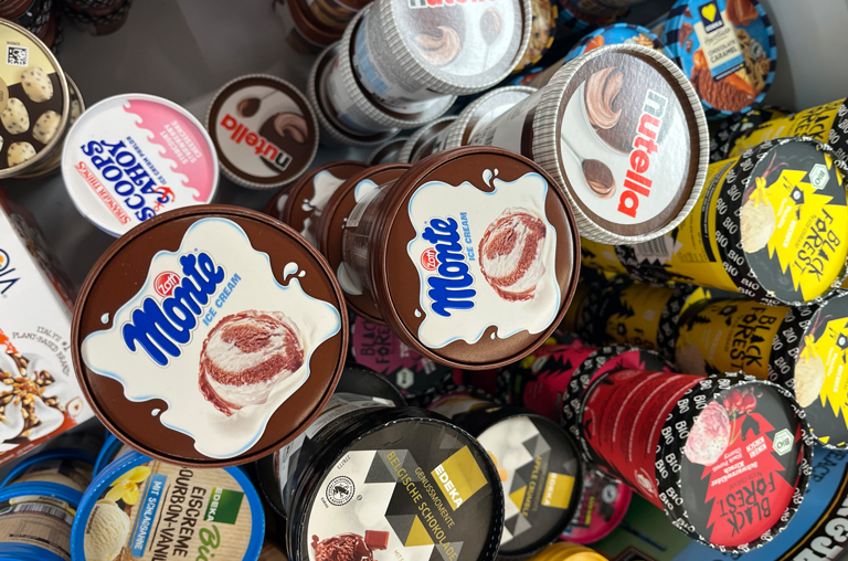 Monte Eis in der Kühltruhe von EDEKA Deckenbach