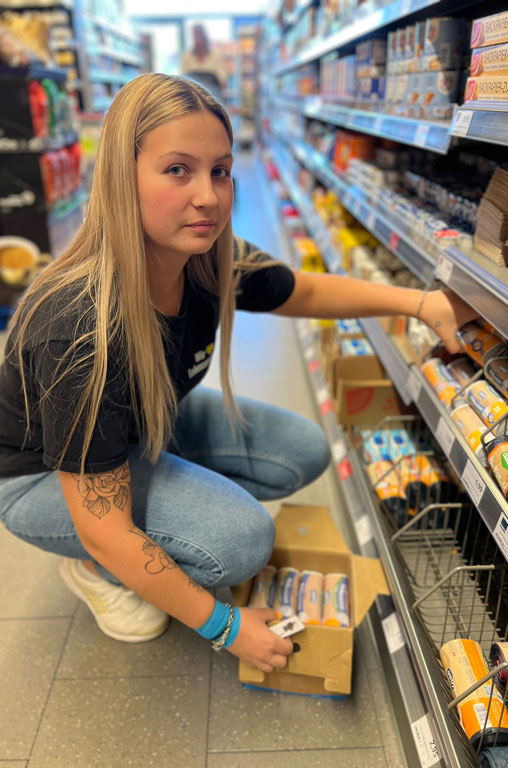EDEKA Deckenbach sucht für seine zweite Filiale in Obertshausen, die voraussichtlich im Oktober eröffnet wird, motivierte Verstärkungen in allen Marktbereichen