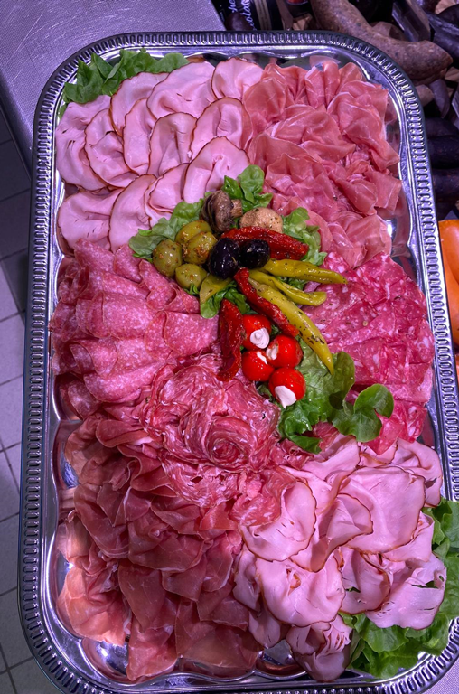 Individuell zusammengestellte Wurstplatte