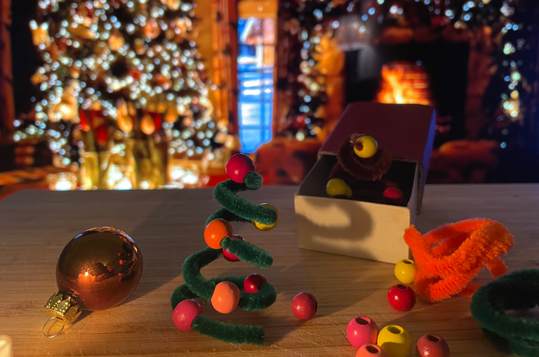 Bild zum Basteltipp Tannenbaum aus der Streichholzschachtel